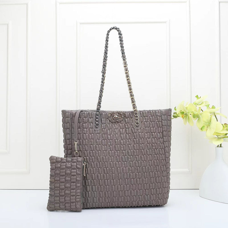 TOTE GIRLISH